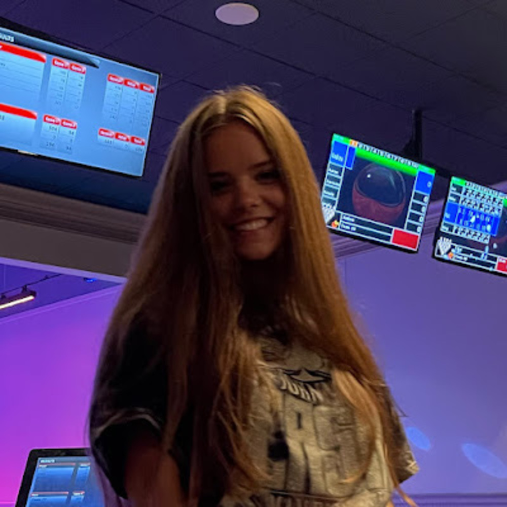 Meet your Posher, Makenzie